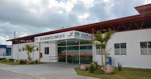 Motociclista é detido após causar acidente: Moto adulterada, sem capacete e indícios de uso de entorpecentes