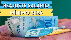 Salário Mínimo 2024: Novo cálculo do governo revela estimativa de R$ 1.412, inferior à proposta orçamentária