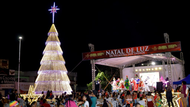 Celebração do Natal de Luz em Palmeira dos Índios: Deus é amor em destaque