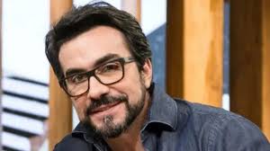 Padre Fábio de Melo Aborda Polêmica com Padre Júlio Lancellotti e Responde a Críticas nas Redes Sociais