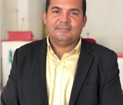 Vereador é preso suspeito de ajudar investigado de feminicídio a fugir