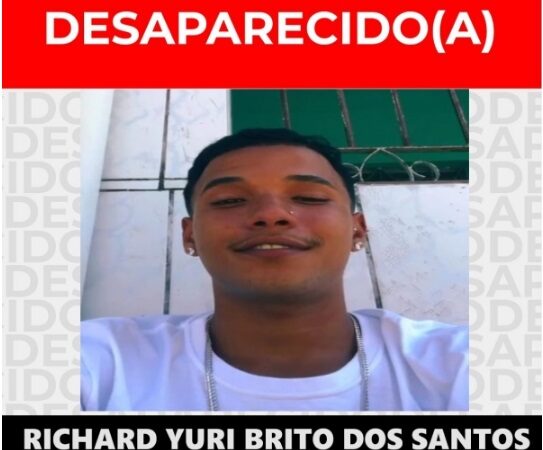 Bombeiros realizam buscas por jovem desaparecido no carnaval