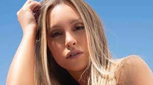 Carla Diaz esclarece rumores: Estou solteira