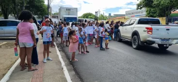 Protesto por falta de climatização interrompe tráfego em Bebedouro
