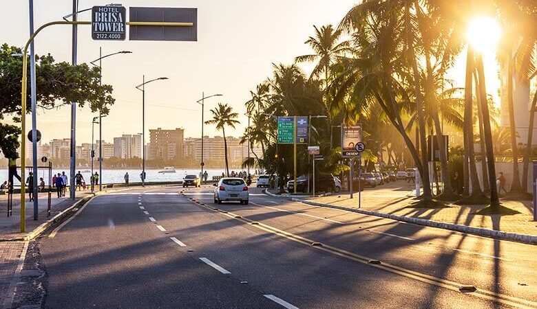 Transporte turístico obtém autorização para utilizar faixa exclusiva em Maceió