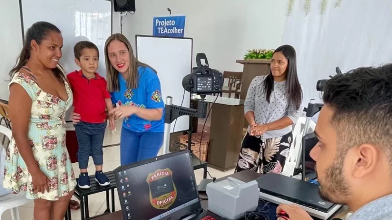 Instituto de Identificação de Alagoas realiza ação para pessoas com espectro autista e PCDs