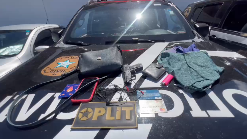 Homens em situação de rua são presos por agressão e assalto a ônibus