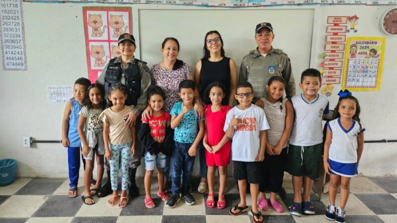 Operação da PM visita 516 escolas públicas e particulares na capital e no interior