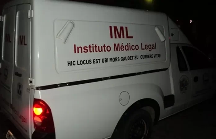 Homem é morto a tiros dentro de veículo na Ponta Grossa