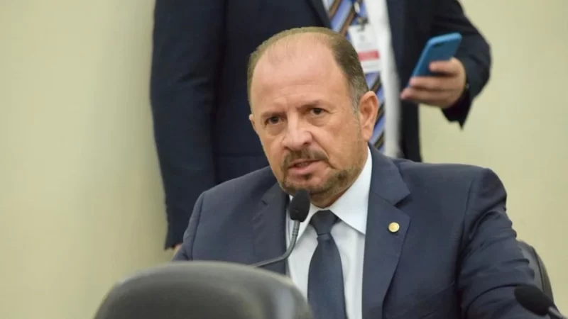 Albuquerque entra no grupo político de JHC