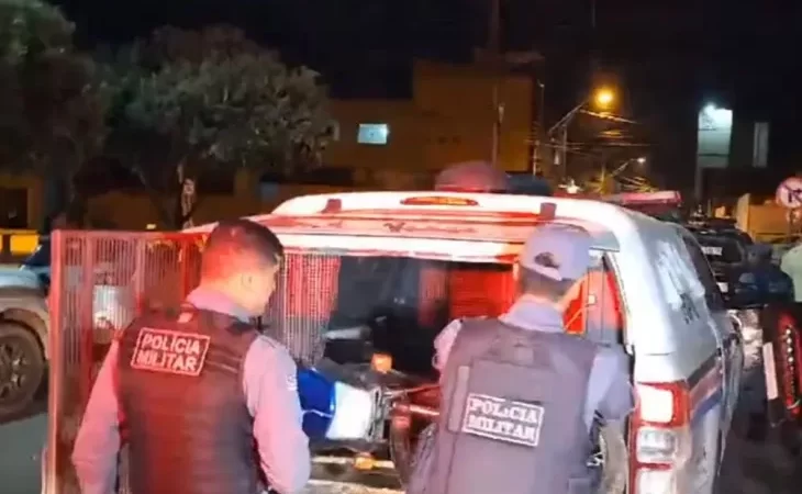 Homem é preso após bater em esposa e atropelar filha durante fuga