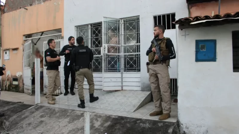 Operação da PC prende 12 pessoas envolvidas em diversos crimes