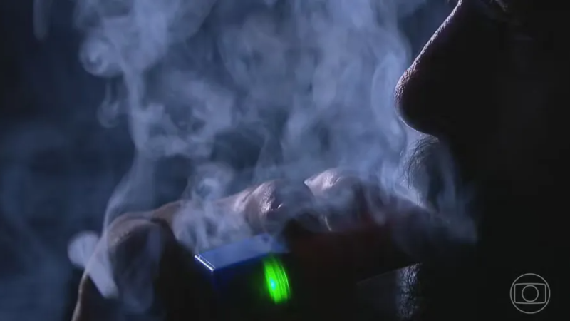 Pesquisa aponta relação entre cigarro eletrônico e câncer