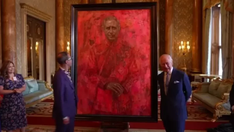 Rei Charles III recebe primeiro retrato oficial desde coroação