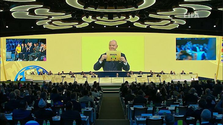 Brasil supera concorrentes e volta a sediar uma Copa do Mundo de futebol