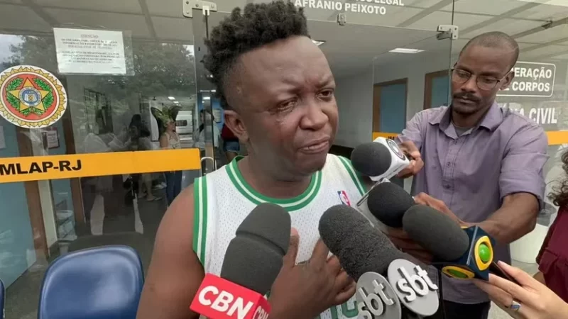 Menina encontrada morta em lixeira levou 35 facadas; preso em flagrante confessou o crime