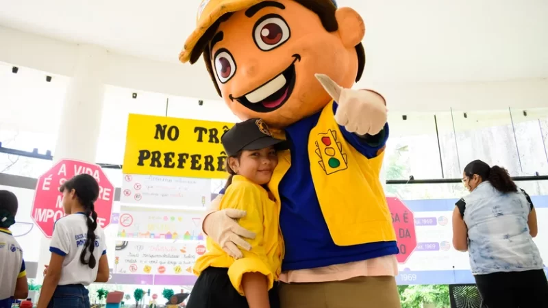 Maio Amarelo: Detran educa mais de 10 mil estudantes sobre segurança no trânsito