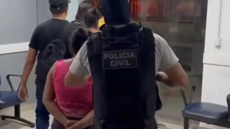 Polícia prende três mulheres e um homem por tráfico de drogas