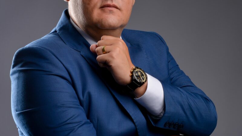 Alagoano Eugênio Albuquerque participa de evento nacional sobre comunicação política