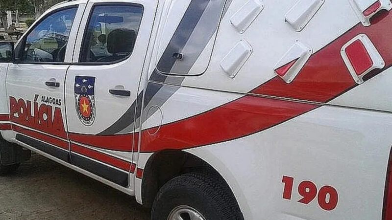 Corpo concretado é achado em matagal no Benedito Bentes