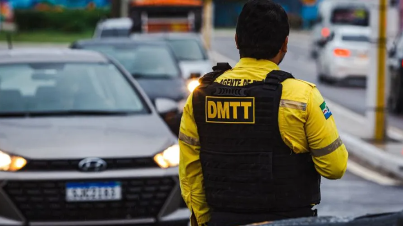 Infraestrutura fecha ‘Ladeira do S’ para obra na rede de drenagem