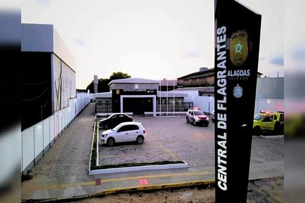 Mulher denuncia neto por agressão e vender itens de casa para comprar drogas