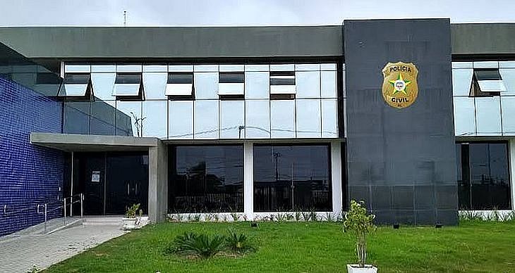 Parentes de agente de polícia envolvidos em esquema chegaram a receber até R$ 40 mil por