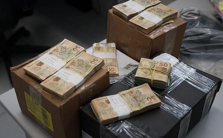 ‘Porsche de Dani Alves’ e desvio milionário: MP pede suspensão de contrato de empresa no interior de AL