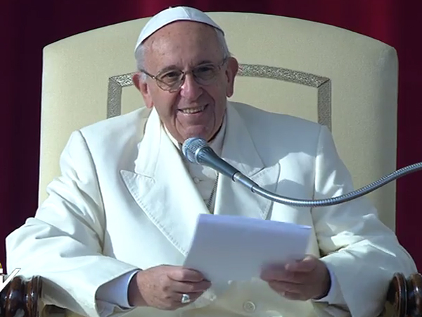 Papa Francisco discursa contra a legalização das drogas: “Dever moral”