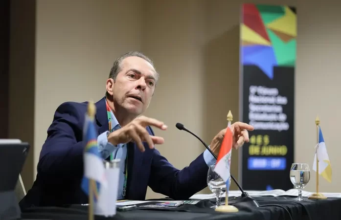 Alagoas apresenta campanha nacional de prevenção ao acidente com moto, em fórum de Secom’s