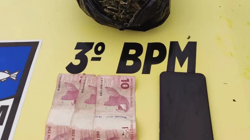 Suspeito de tráfico de drogas é preso perto de escola na zona rural de Feira Grande