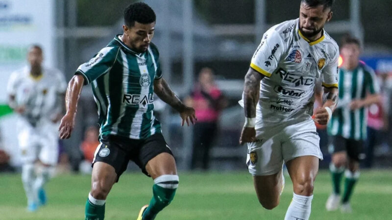 Amazonas vence Coritiba e recoloca CRB na zona de rebaixamento da Série B