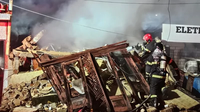 Homem teria incendiado casa na Ponta da Terra por não aceitar o fim do relacionamento