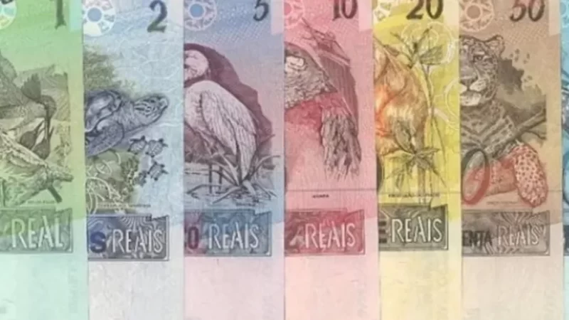 Lançadas em 1994, primeiras notas de real vão parar de circular