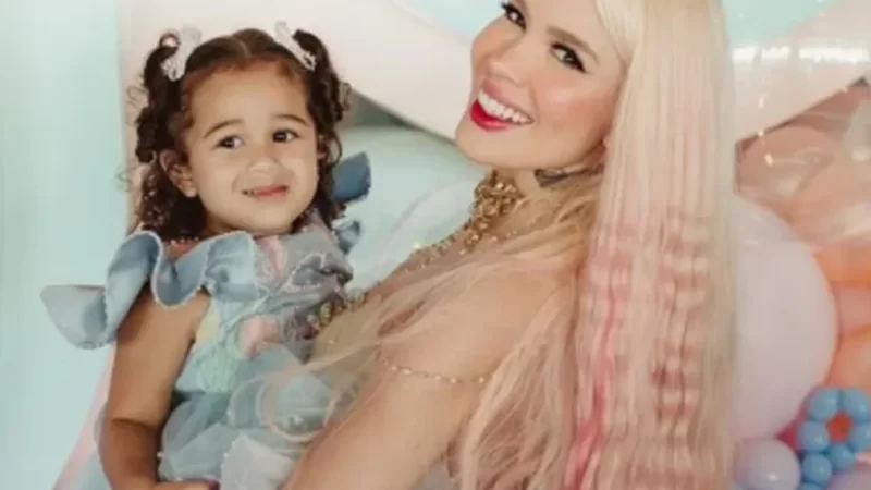 “Não tenho medo”, diz Karol Lima após deixar Cecilia com o pai