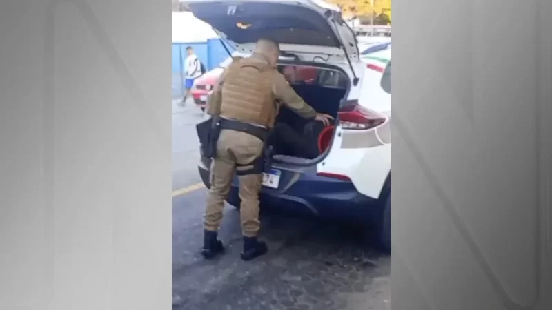 Ataque em escola: adolescente é apreendido após esfaquear colega