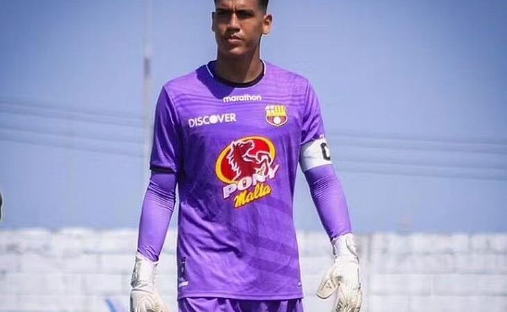 Goleiro do Barcelona morre após bater com a cabeça depois de queda em banheiro