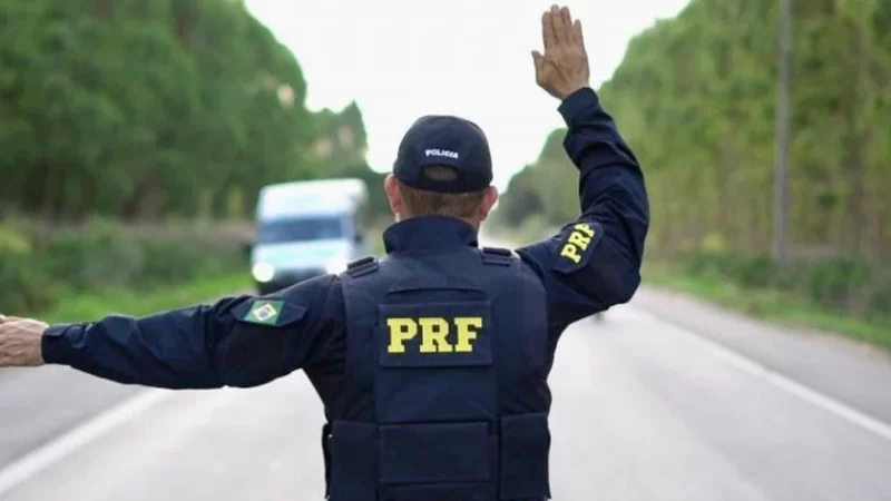 PRF prende homem por embriaguez ao volante, em Atalaia