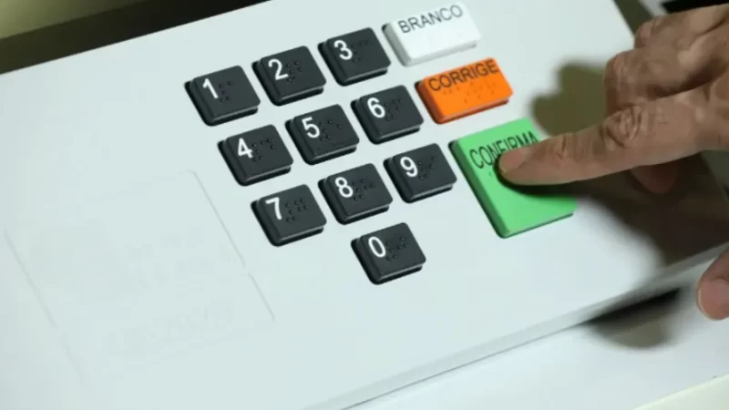 4% das cidades do Brasil terão única opção de voto para prefeito