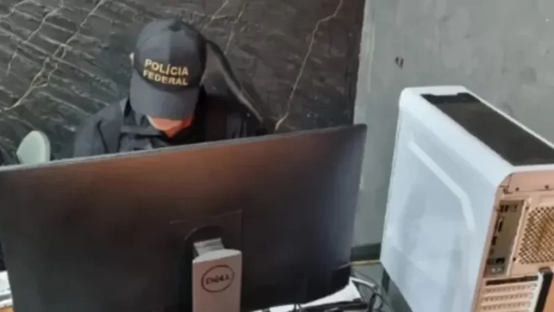 PF cumpre mandado contra acusado de compartilhar vídeos com pornografia infantil