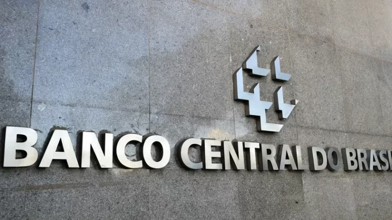 Mercado aumenta previsão da inflação de 4,1% para 4,12% em 2024