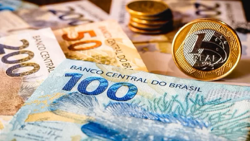 Projeto do Orçamento 2025 vai prever salário mínimo de R$ 1.509