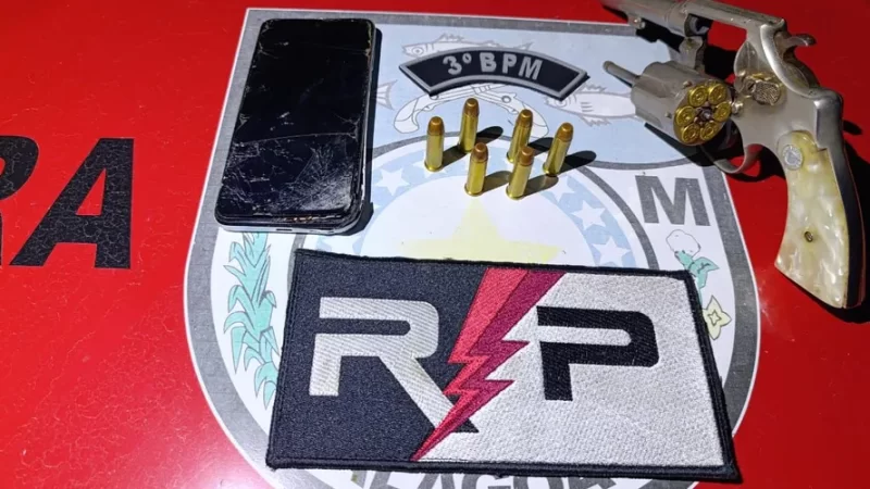 Jovem é preso após atirar em policiais militares durante abordagem em Arapiraca