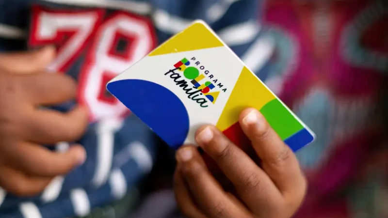 Caixa começa a pagar Bolsa Família de setembro