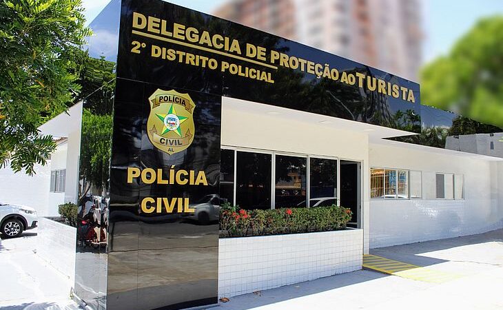 Turistas denunciam fotógrafo à polícia para receber dinheiro pago por serviço