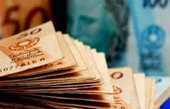 Mercado eleva para 2,46% projeção de expansão da economia em 2024