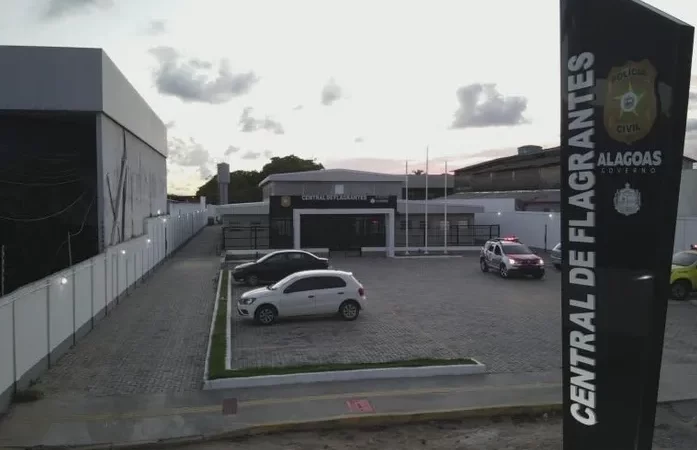 Homem quebra a perna durante tentativa de furto e é detido pela polícia em Maceió