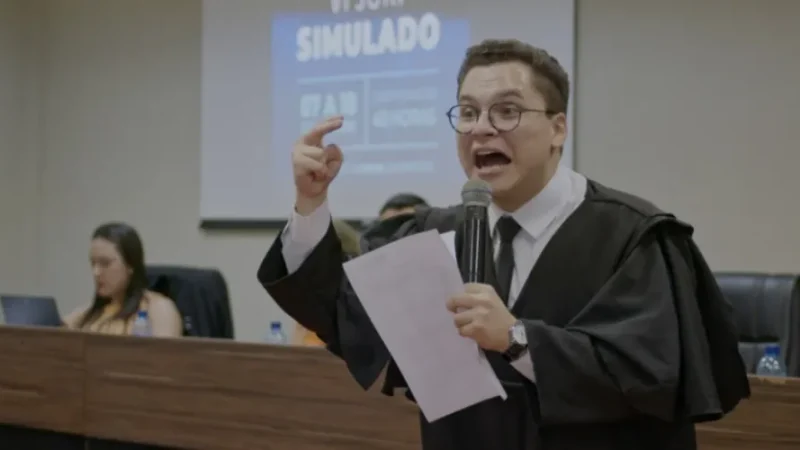 Aluno Cesmac do Agreste é eleito o melhor tribuno do VI Júri Simulado da OAB Alagoas