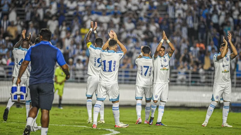 CSA segue no mercado da bola para buscar a contratação de um goleiro