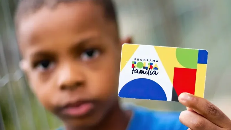 Caixa paga Bolsa Família a beneficiários com NIS de final 3
